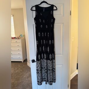 Black and White Patterned Maxi Dress